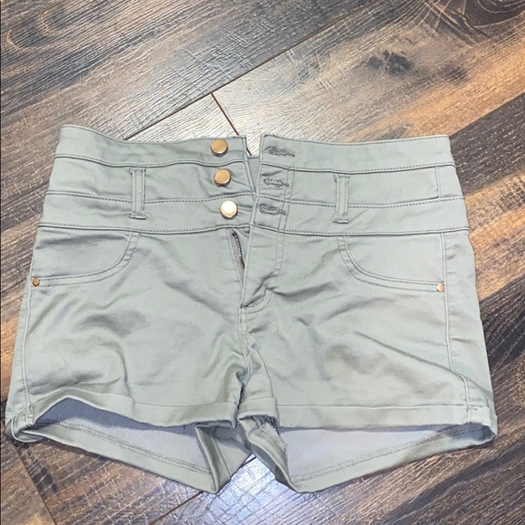 refuge Pants - Charlotte Russe Refuge Jean Shorts